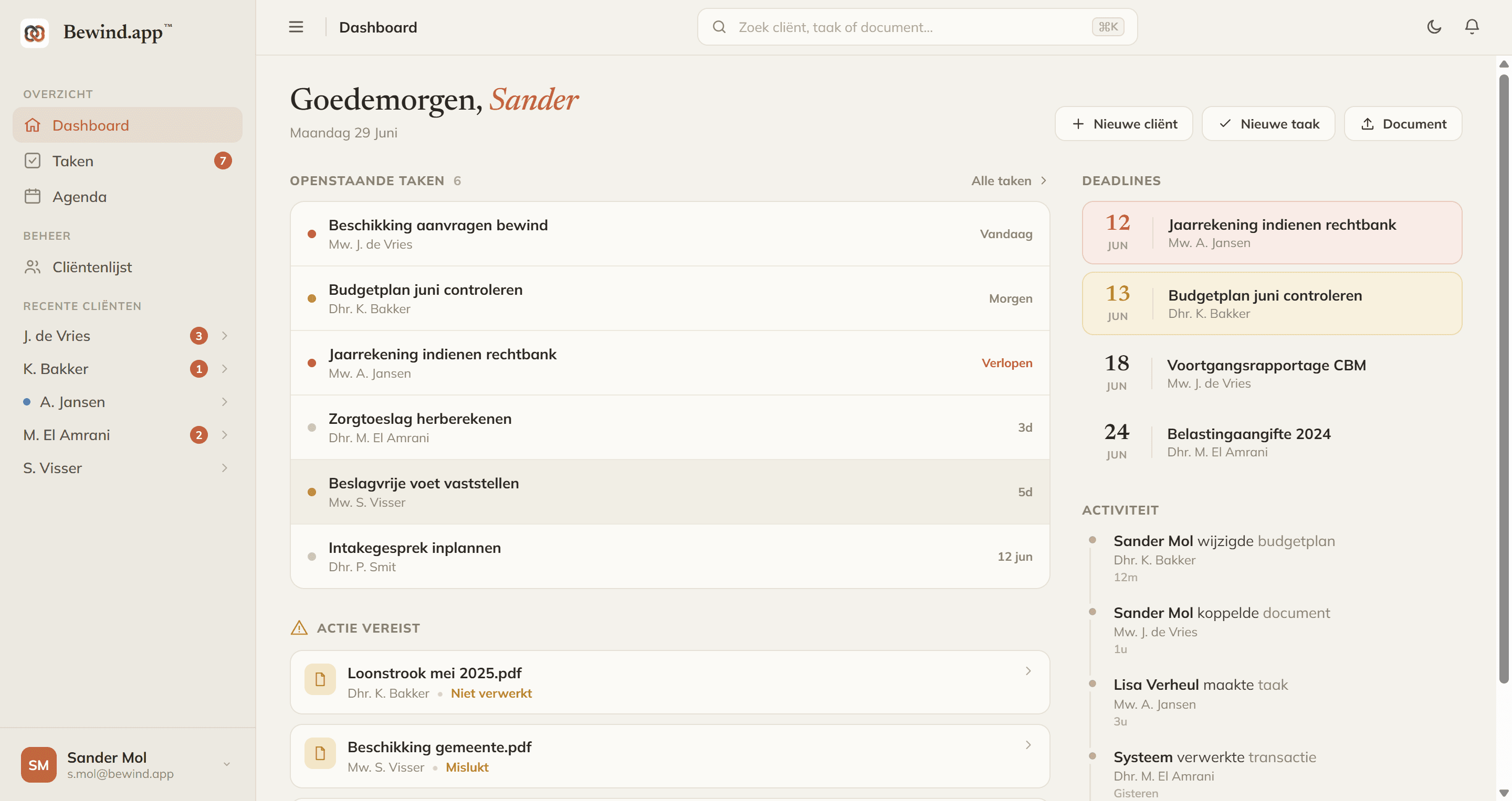 Bewind.app dashboard – overzicht van dossiers, financiën en taken